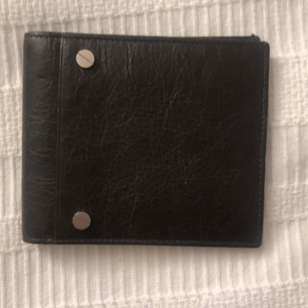 Balenciaga wallet-never used